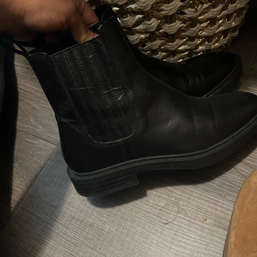 Zara Chelsea booties